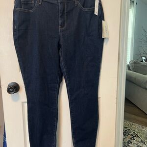 Women’s Size 14 skinny NYDJ Jeans